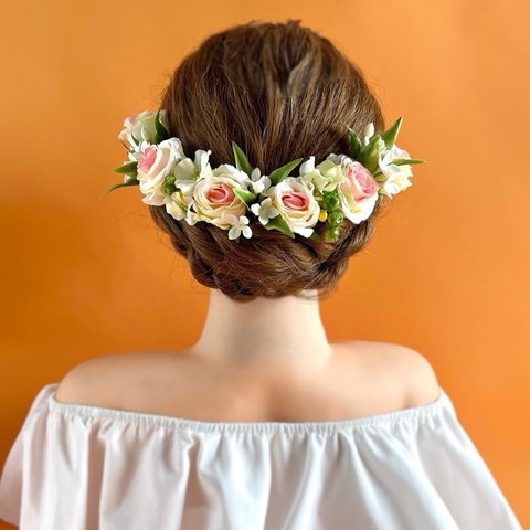 バラの髪飾り 結婚式を迎える花嫁様に ドレス アーティフィシャルフラワー