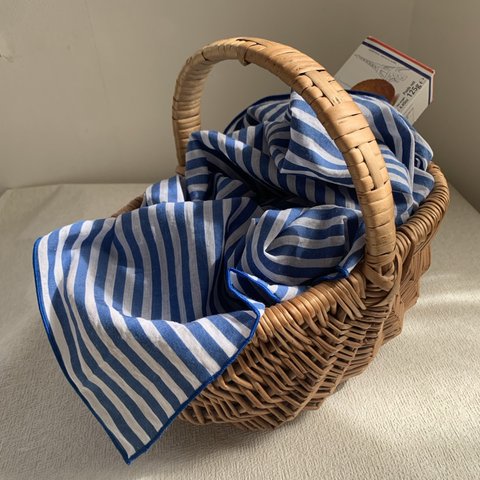 ◆◆とっても便利な大判クロス◆◆80×80cm  blue × white 青×白　しましま　風呂敷き　