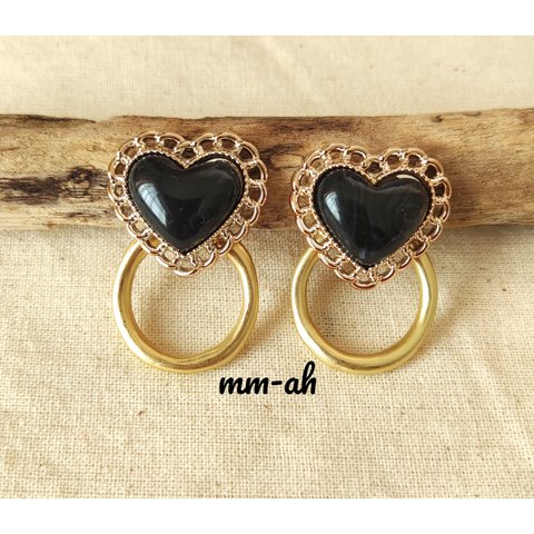 再販♡ハート×マットゴールドリングピアス♯BLACK