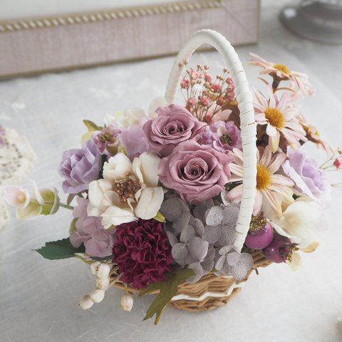 【ミンネ限定SALE】Panier de  antique lilas＊アンティークパープルの花かごナチュラルアレンジメント＊プリザーブドフラワー＊花＊ギフト＊母の日のおくりもの特集＊母の日ギフト