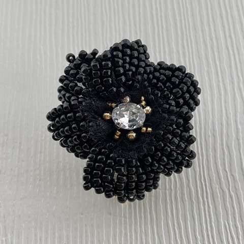 刺繍ポニーフック  [ Flora ]  black