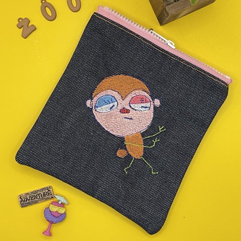 ヘンテコ生き物刺繍　干支〝さる″両面リバーシブルポーチ