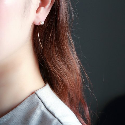 14kgf- tiny pearl line ピアス