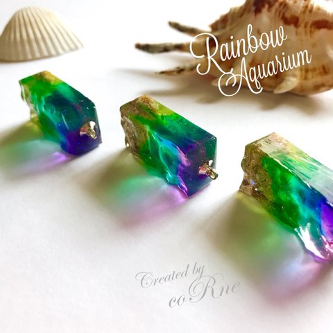 ＊限定＊"小さく切り取った虹色の海  Rainbow Aquarium" ストラップ/キーホルダー/ネックレス