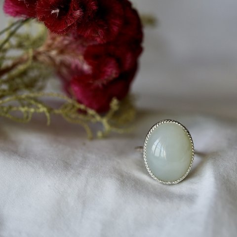 Oval White Chalcedony Ring (NR002_CD)