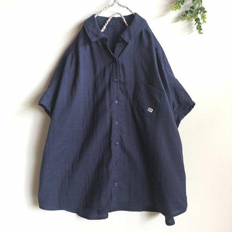 【おとな服】ふんわりダブルガーゼのフレンチスリーブブラウス（ネイビー）