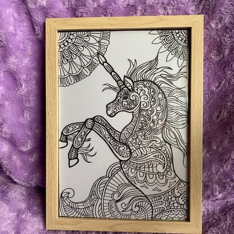 切り絵(ユニコーン)