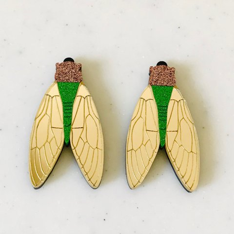 Cicada Pendant Tops