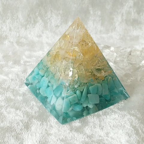 【受注製作】 シトリン アマゾナイト ピラミッド型 オルゴナイト  水晶へ変更可