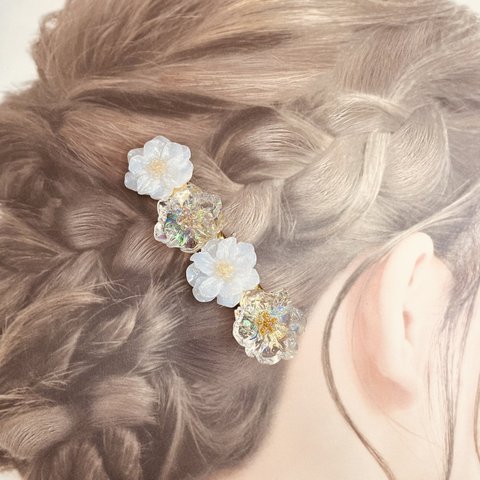 フラワーヘアクリップ