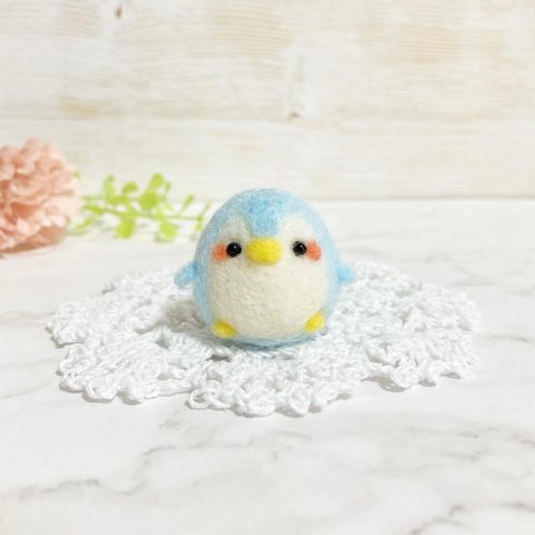 ♡羊毛フェルトのゆめかわペンギン♡ミニミニぺんぎん マスコット お人形 ドール 飾り 置き物 ぬい撮り おままごと 遊び 子供 お子様 ギフト プレゼント プチプラ felted penguins