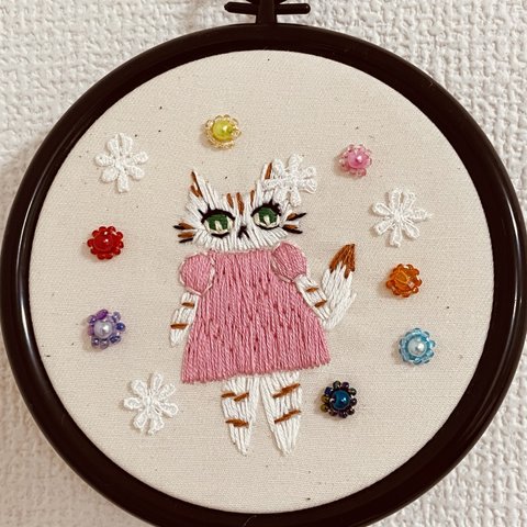 刺繍枠飾り　dream world