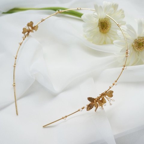 gold petit flower & baroque pearl headdress
