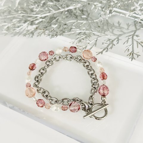 Pink＆White bracelet ⭐︎ピンク&ホワイトのチェコビーズとチェーンのMIXブレスレット