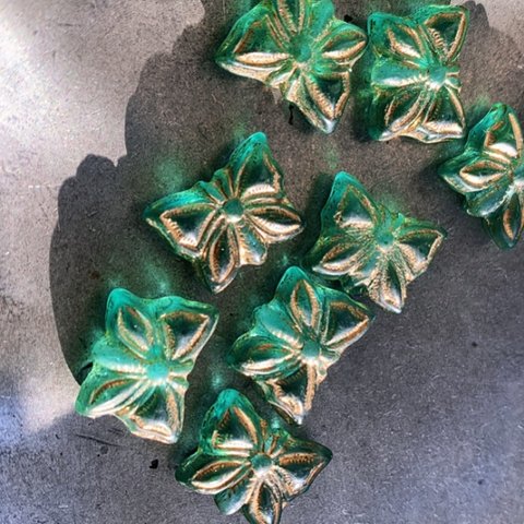 【2コセット】#czech beads#チェコビーズ　butterfly蝶々15✖️11㍉ emerald green/ bronze