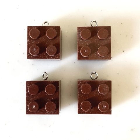 Brown Square Block Pendant Tops