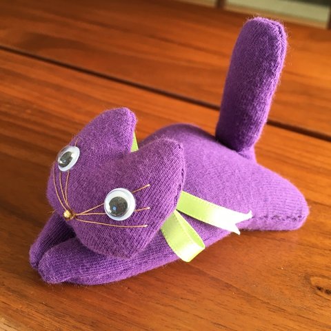 ねこクリップ  紫【1020-2】