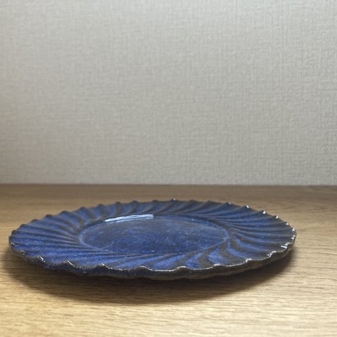 リム付き平皿　ブルー　陶器