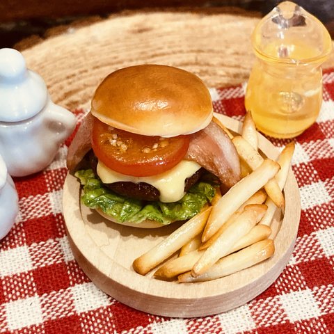 【再販２】ハンバーガーとポテトのランチプレート☆