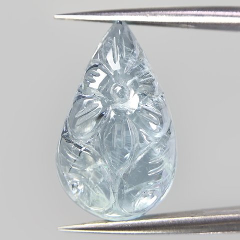 ◆ アクアマリン 6.7ct カービング ルース ペアシェイプ