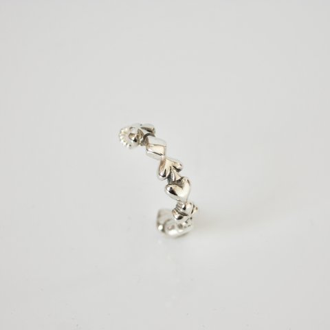 ACES HOOP EARRING 〜 スペード ハート クラブ ダイヤ 連なる フープピアス 〜