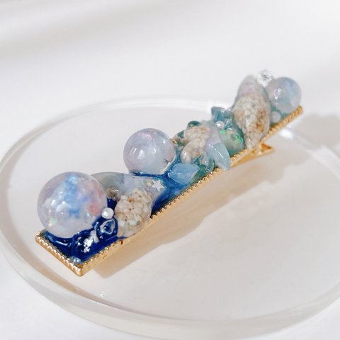 海と砂浜のヘアクリップ🐚 レジン ブルー