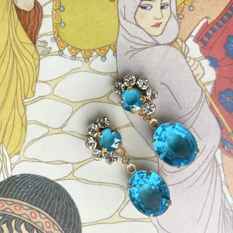 clear turquoise blue pierce / earring