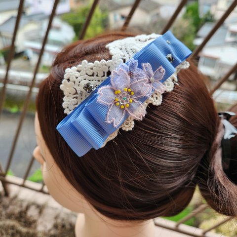 Comb using Carrickmacross lace with cherry blossom motif 　カリックマクロスレースの桜コーム　ヘアコーム　ヘアアクセサリー　白糸刺繍 ボタニカル