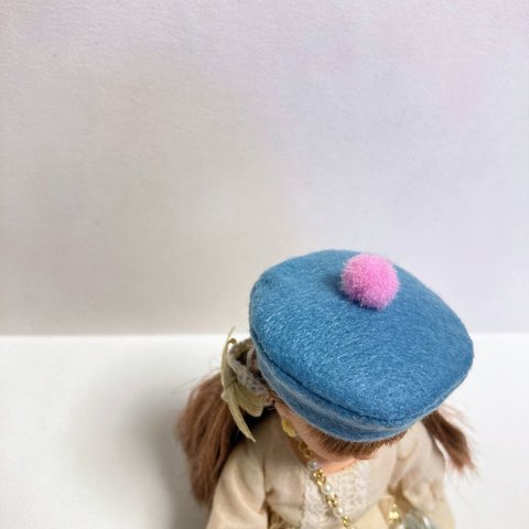 リカちゃんポンポンベレー帽（青×ラベンダー）