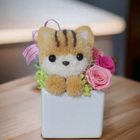 もこペット【茶猫】 プリザーブドフラワー 猫 花 ペット フラワー  母の日 誕生日 お祝い お供え プレゼント