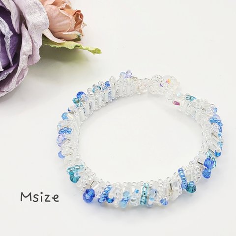 M ブルーのジュエルボックス ブレスレット M17～17.5cm 