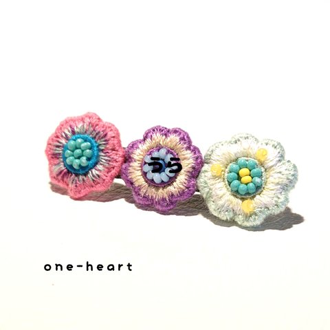 ビーズ刺繍のヘアクリップ💕