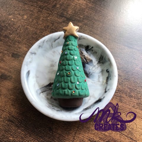 キラキラクリスタルオーナメントのクリスマスツリーの帯留め　ハンドメイド