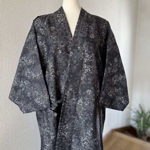 大島紬　作務衣　着物再生　リメイク　大人女子の趣味の簡単上衣