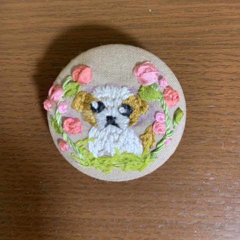 シーズー刺繍ブローチ