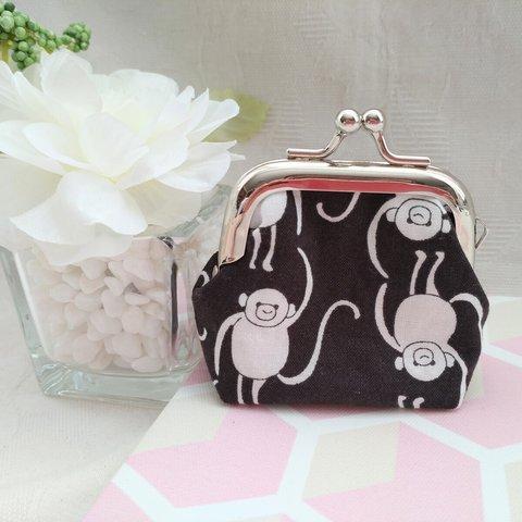 NEW✨　モノトーンなおサルさん　角5.5cm がま口　👛　コインケース　小銭入れ　小物入れ　 ハンドメイド　白黒　猿　プレゼントにも