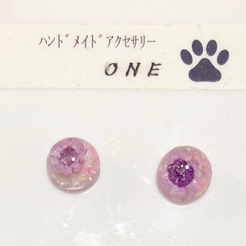 レジン 薄紫 花 キラキラ イヤリング  ピアス