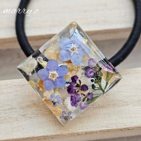 琉球ガラスと忘れな草のヘアゴムmarry.c's handmadeaccessory