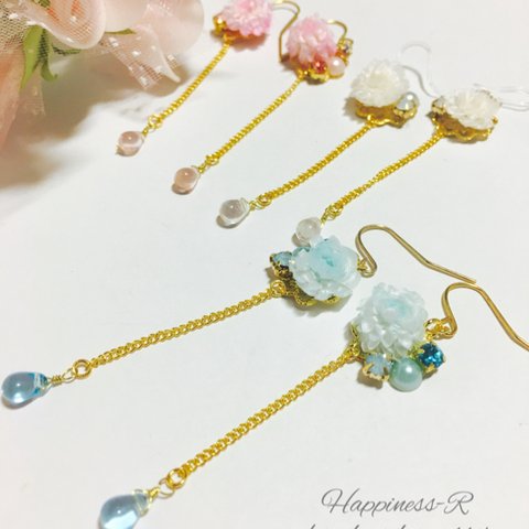 ふんわりお花ピアス.イヤリング