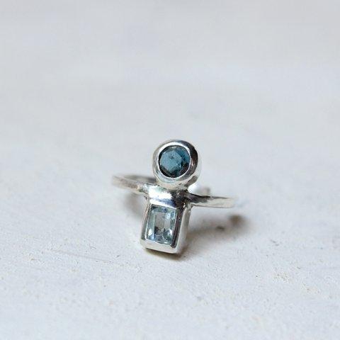 ロンドンブルートパーズ×アクアマリンのイヤーカフ　silver/azur