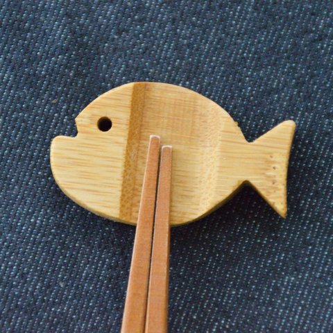 NO.57しゃくれ魚の箸置き