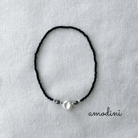 大人シンプル❤︎black anklet❤︎ 淡水パール＆ファイヤポリッシュビーズ