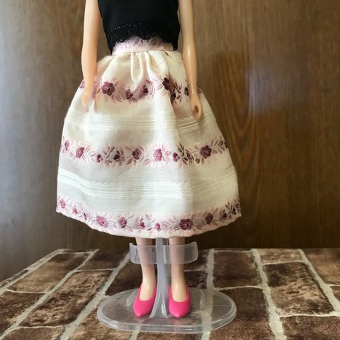 No.3208りかちゃんの大人っぽい花柄のスカート
