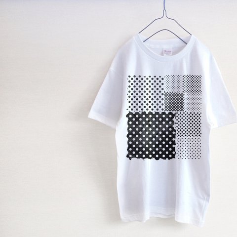 ドットでチェック　パターンTシャツ／メンズ・レディース