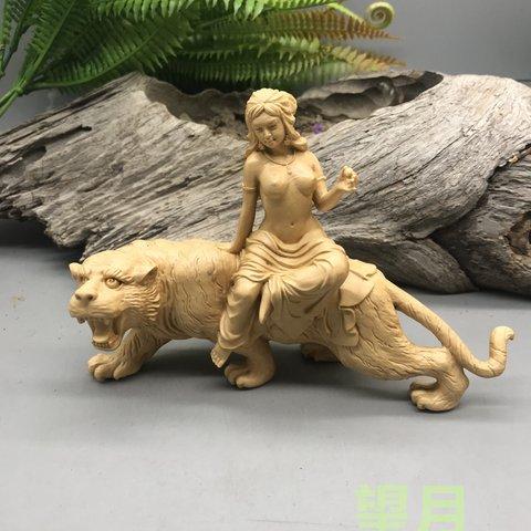 彫刻工芸品 美女女神  裸婦像  木工細工  置物  コレクション美術工芸品 