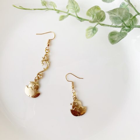 アシメ❁たまひよピアス／イヤリング