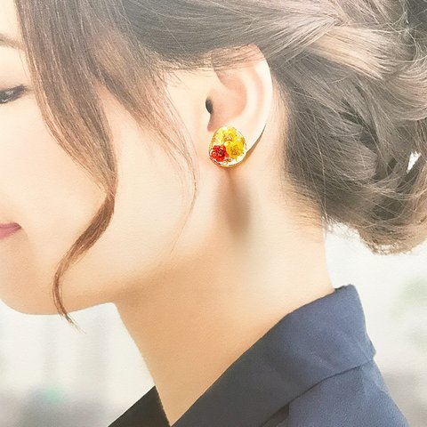 ビタミンカラーのお花ぷっくりピアス/イヤリング