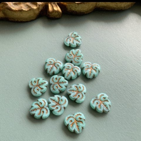 光る【6コセット】JIRI＊IVANA#czech beads#チェコビーズ　leaf13✖️12㍉ mint/bronze24m