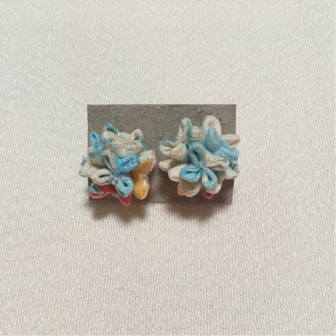 つまみ花ピアス⑥