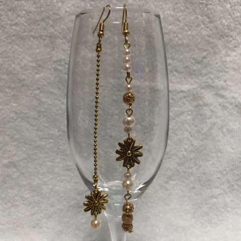 揺れる〜ロングピアス